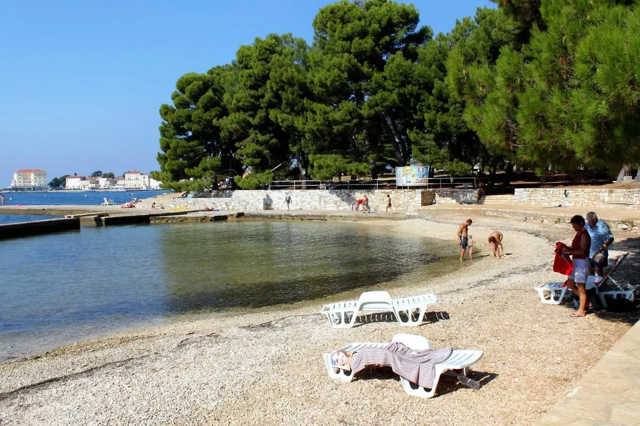 Apartments With A Parking Space Porec - 2285