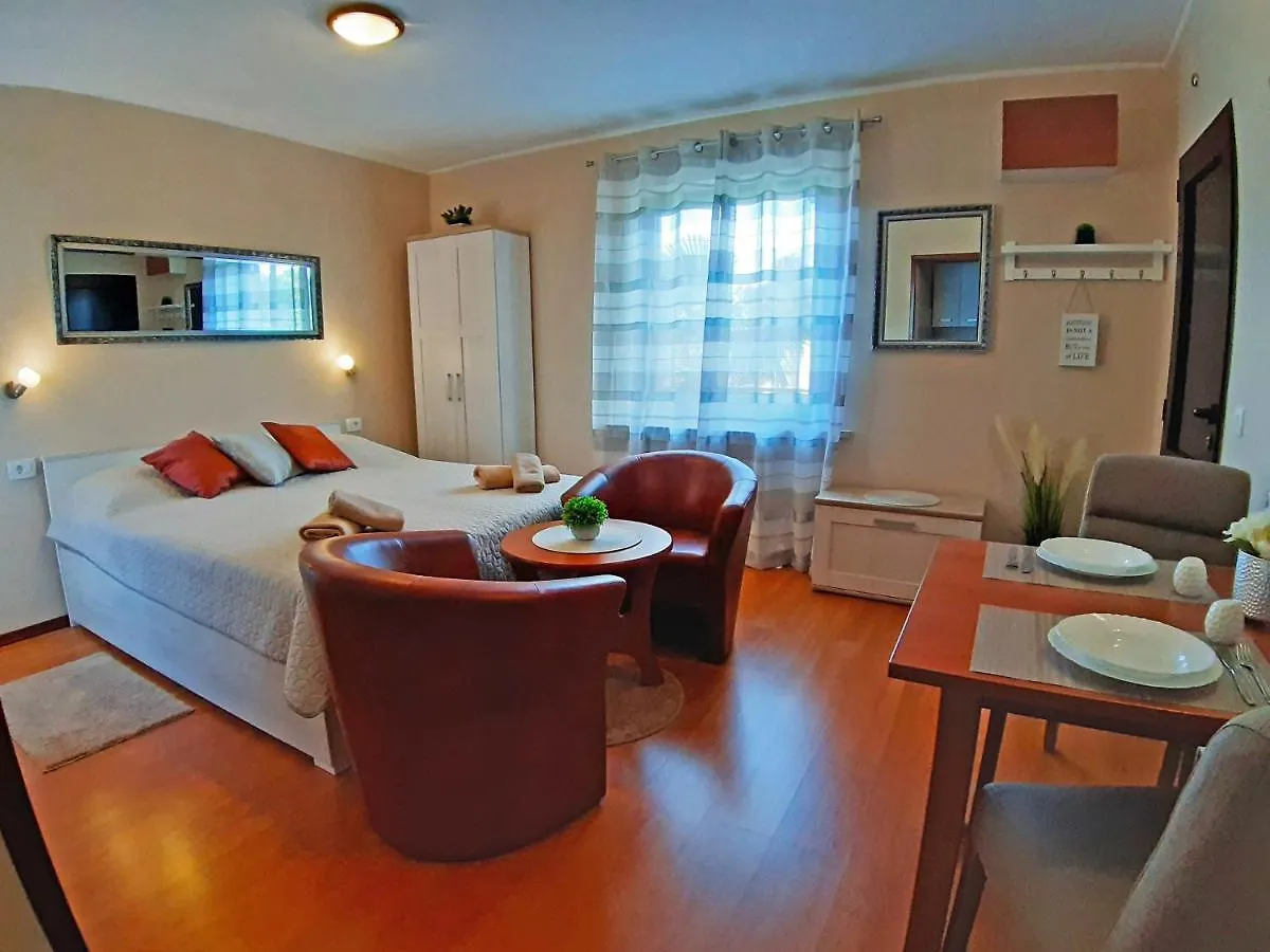 Apartments With A Parking Space Porec - 2285